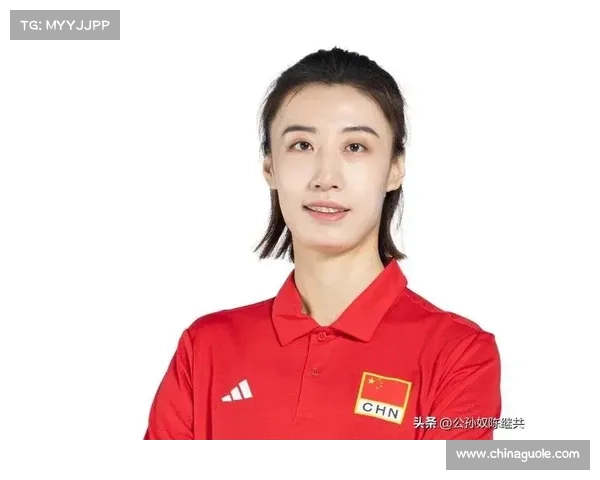 中国女排精彩表现感动球迷 社交媒体热议刷屏引发全民关注