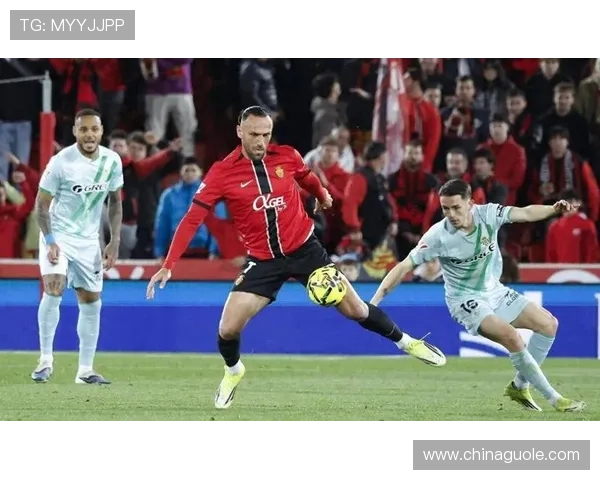 马竞战平西班牙人 AZP世界波闪耀 朗格莱失误送点 普阿多点射扳平